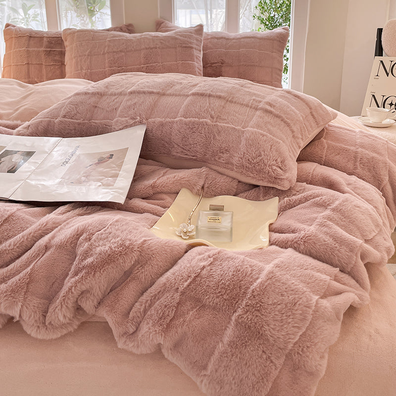 LULLABUY Frosty Nights Velvet Bedding Set Pink Queen Size 2000 g