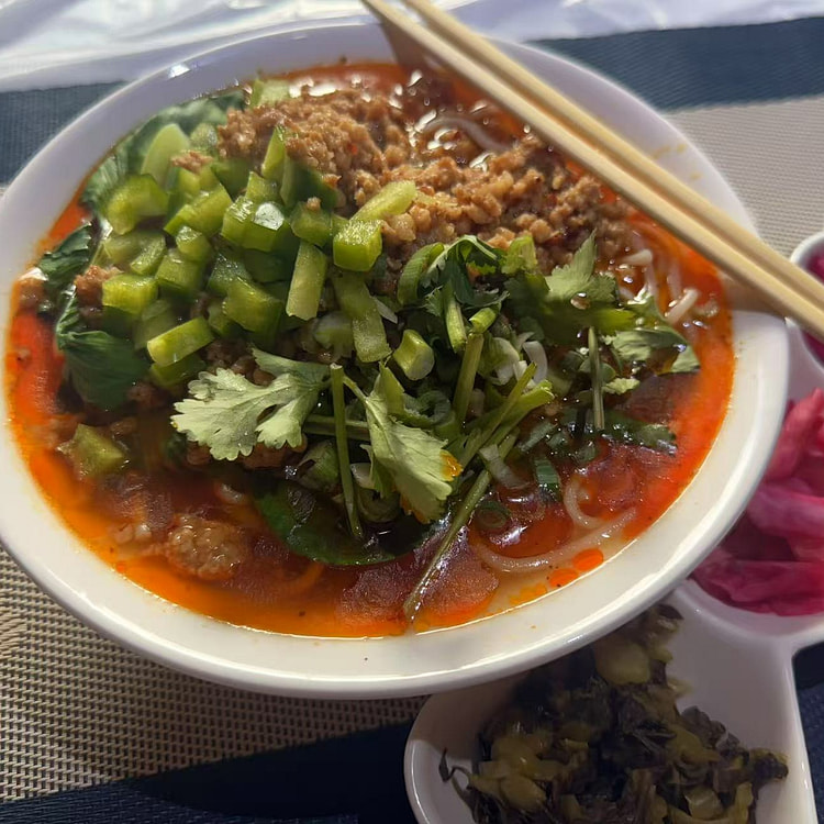 贵州青椒肉沫粉