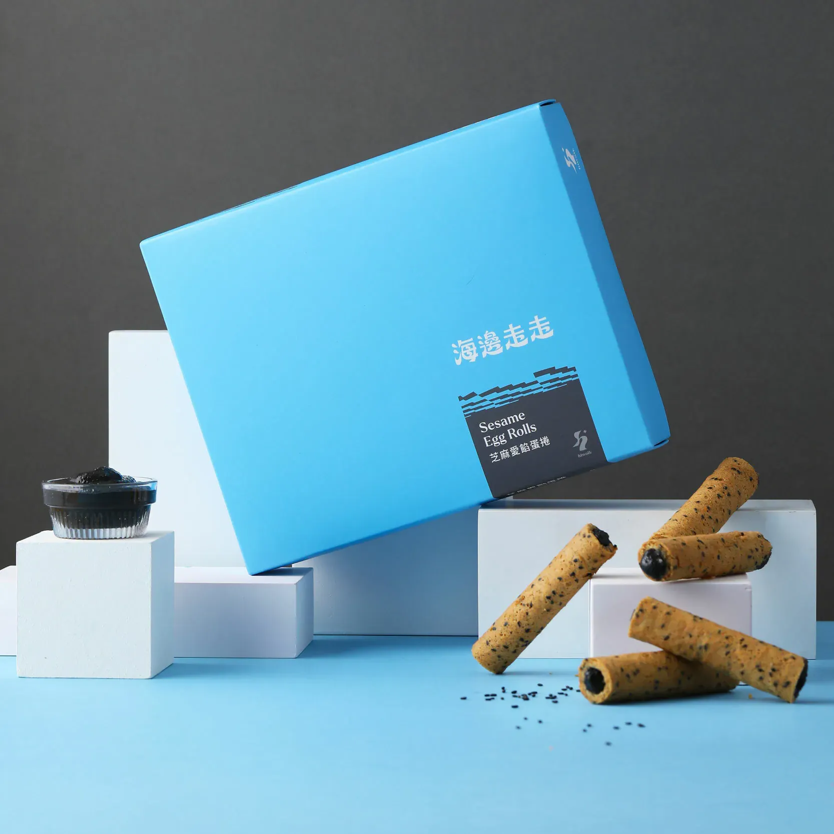 Hiwalk Sesame egg rolls 2 hộp