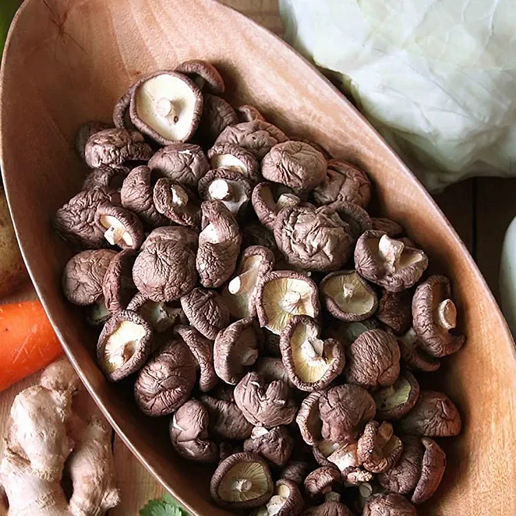 Button mushrooms- Passed pesticide, heavy metal