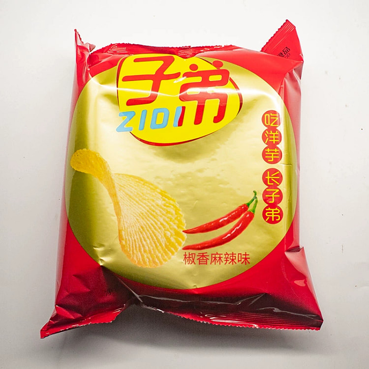 云南特产昆明子弟薯片土豆片休闲小零食椒香麻辣味95g*1袋