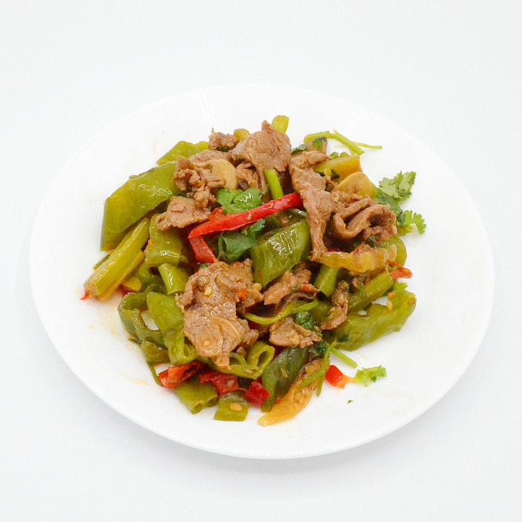 小炒黄牛肉 220g
