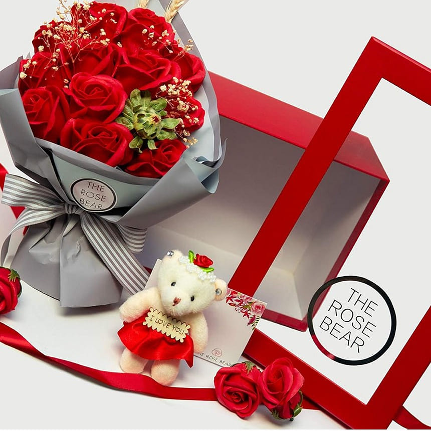 VALENTINE, BIRTHDAY GIFT- A Dozen Roses Bouquet 1 lb