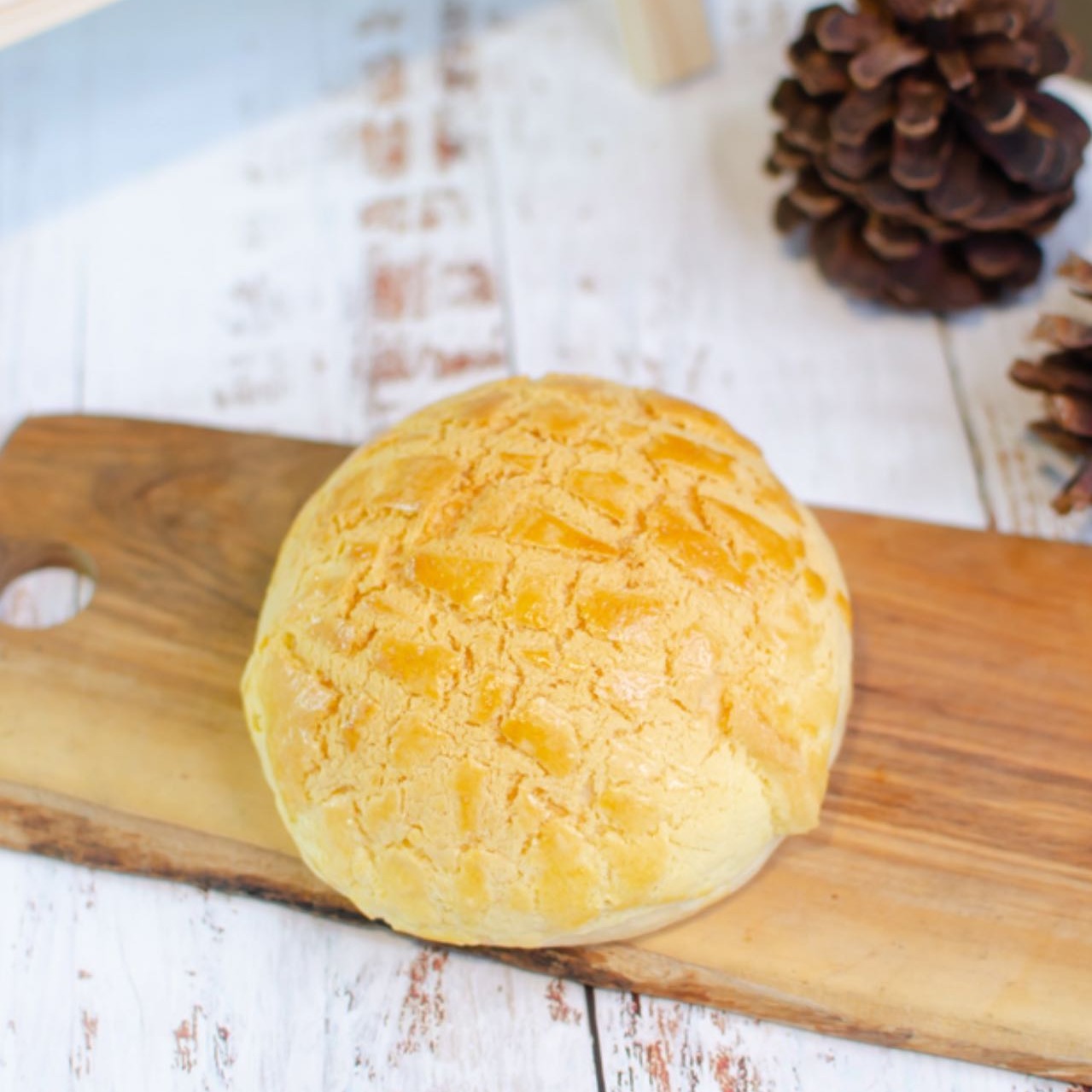 Pineapple Bun 1 count