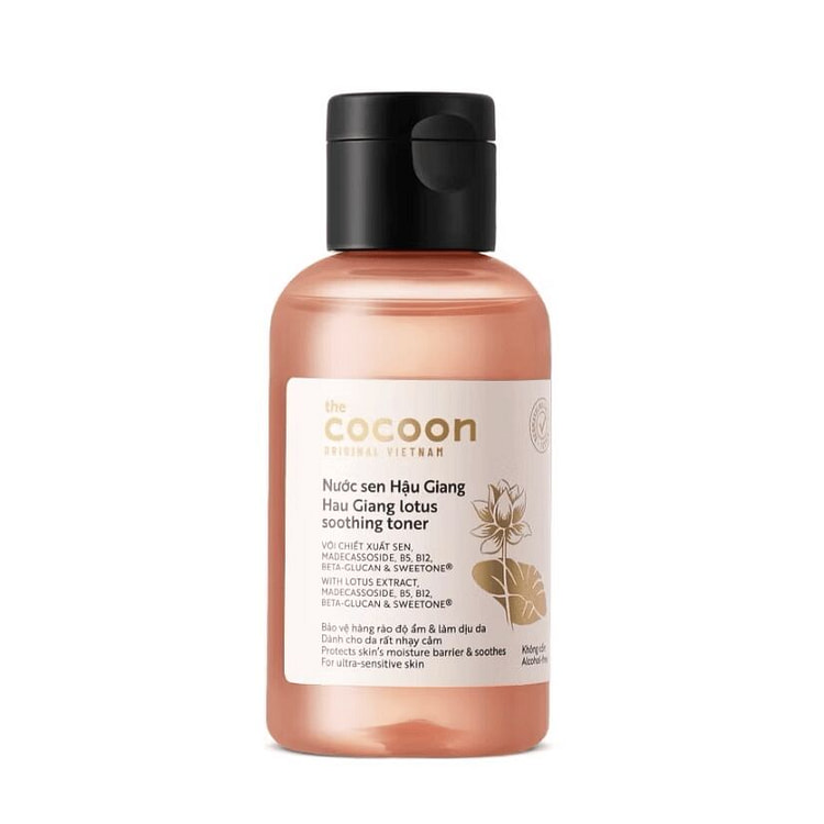 cocoon Hau Giang lotus soothing toner 140 ml