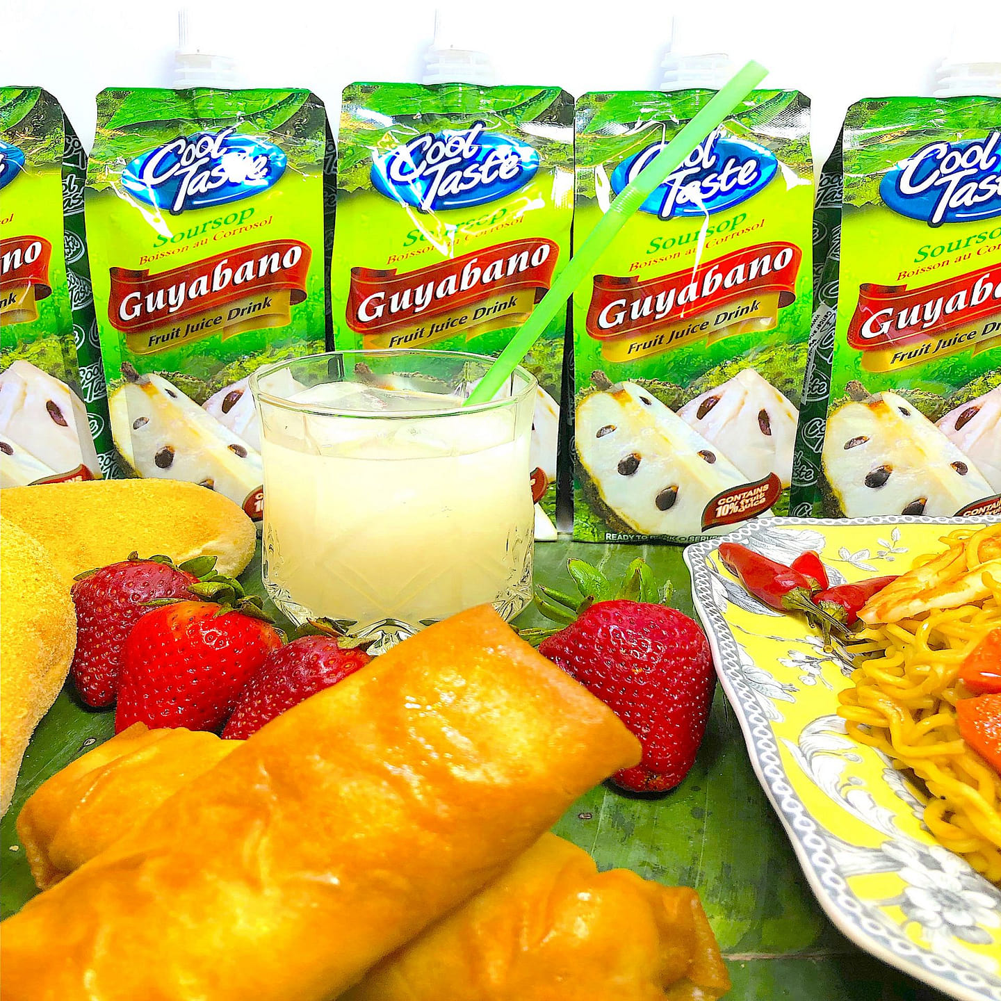 FILIPINO GUYABANO SOURSOP JUICE DRINK DELICIOUS! 500 ml
