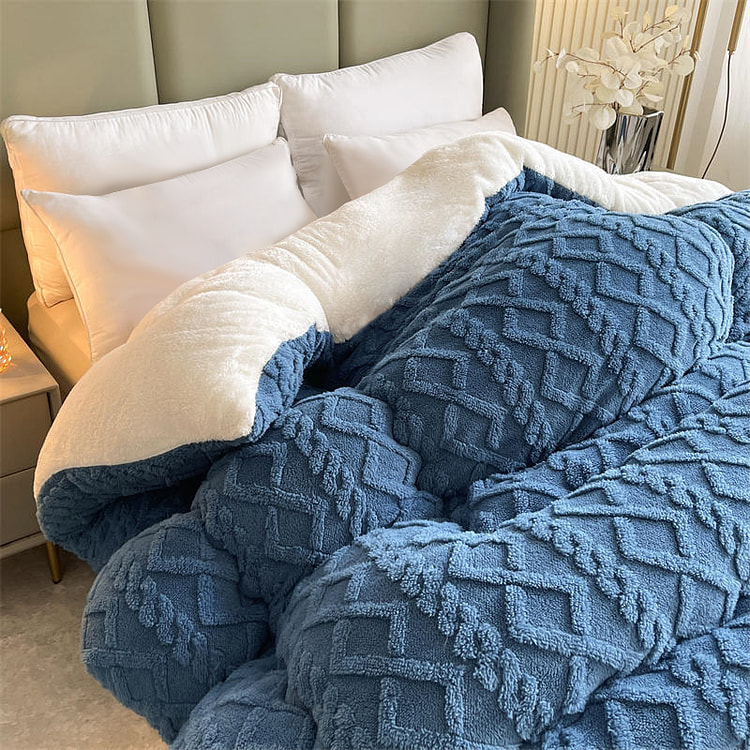 LULLABUY加厚羊羔绒毛毯 保暖棉被 宝石蓝 200 x 230cm 5kg