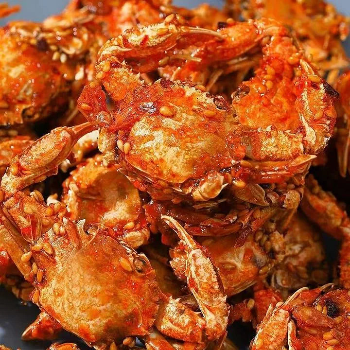Spicy small sea crab, small crab, instant seafood, fresh and crispy, delici