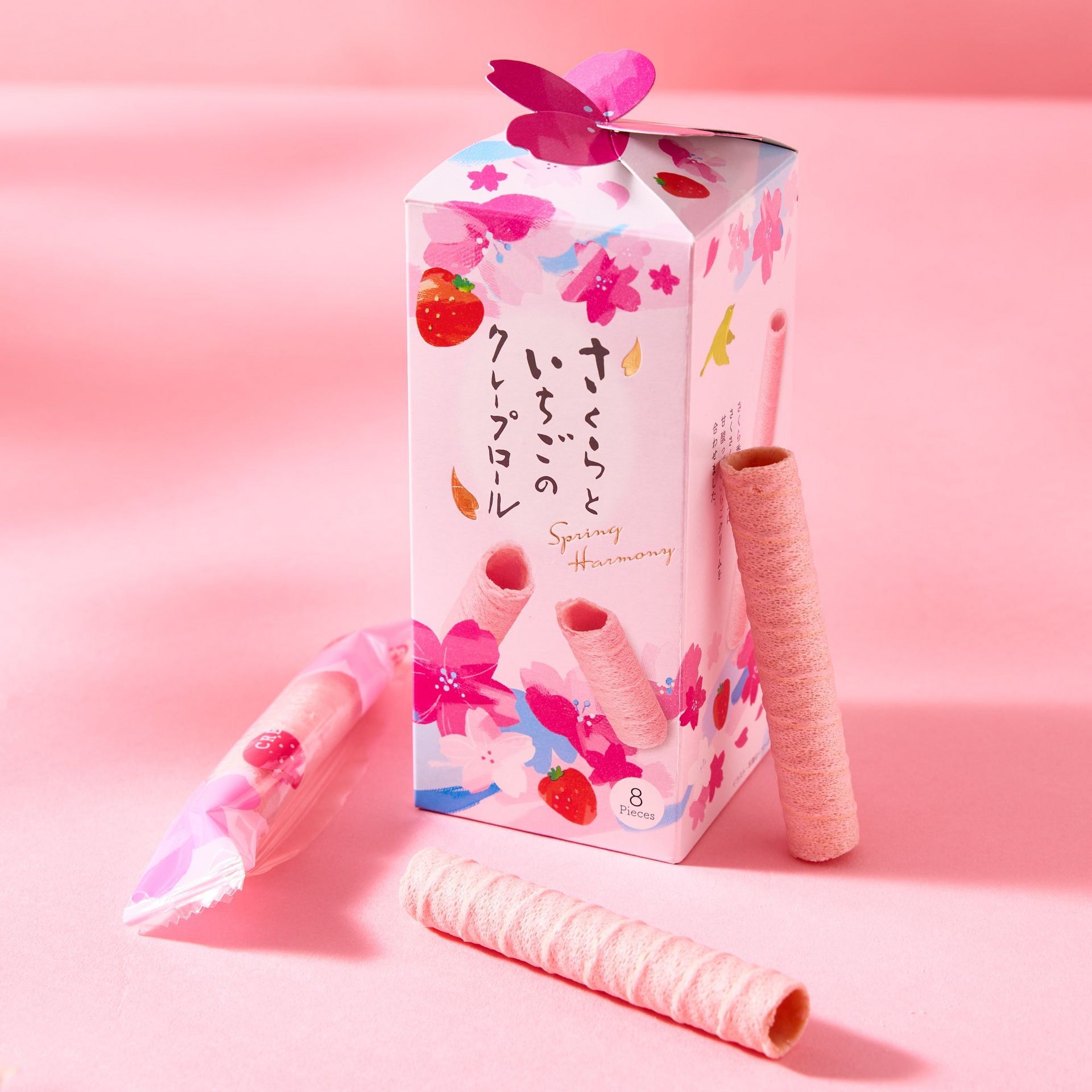 Sakura Strawberry Crepe Roll 72 グラム