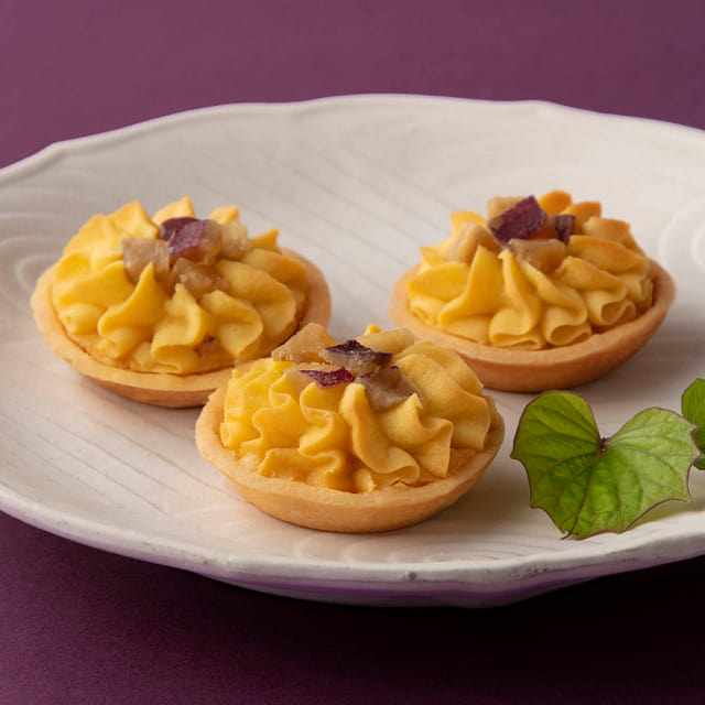 Seikanin Egg Tarts Sweet Potato White Bean 3pcs 1 each