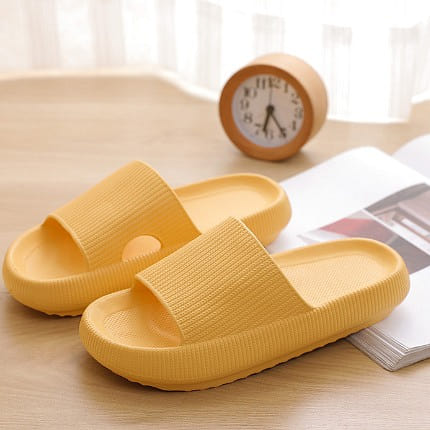 4cm Platform Slippers Color Yellow, Size 42-43 1 each