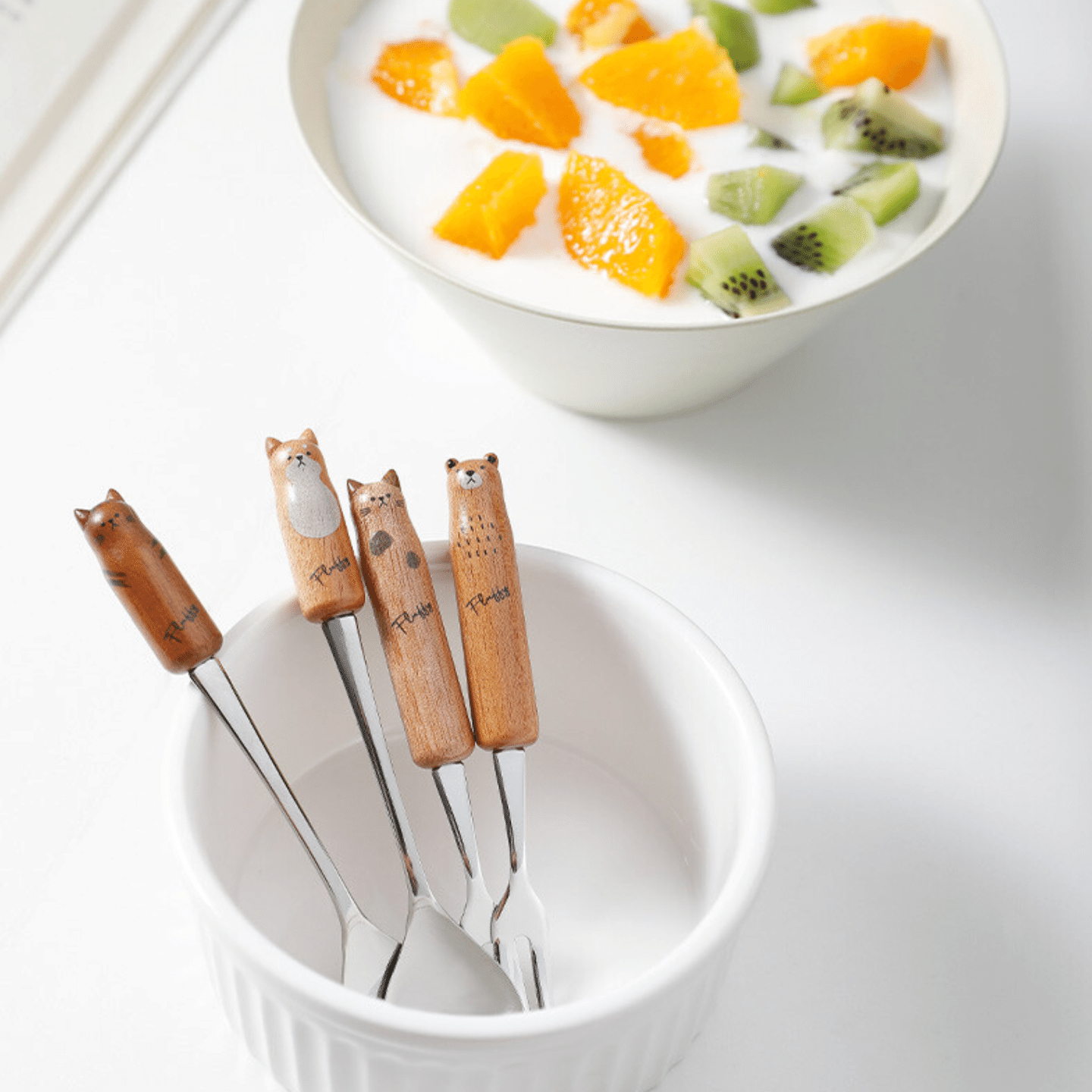 Japan Fluffy Dessert Spoon Point Cat 1 each