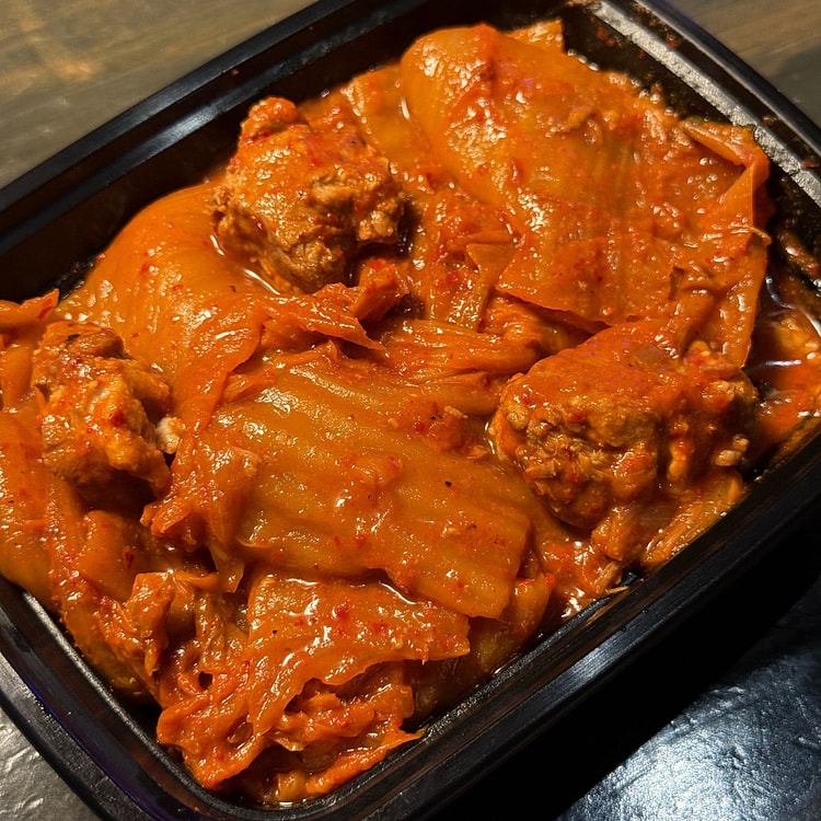 猪肉炒泡菜 小份 12 盎司