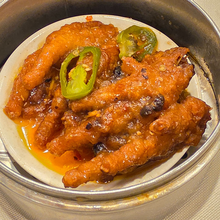 Chicken Claw w/ Black Bean Sauce 1 each