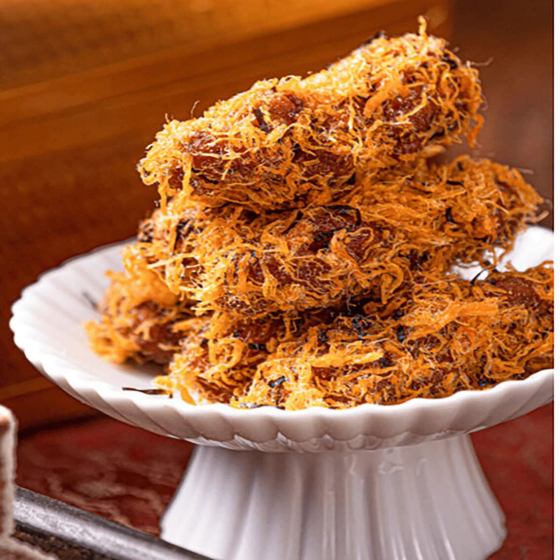 Mr. Yang’s specialty of pine, seaweed, and mozzare 330 g