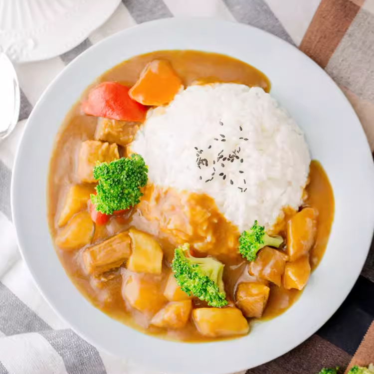 S＆B ゴールデンカレー 辛口 198g - Weee!