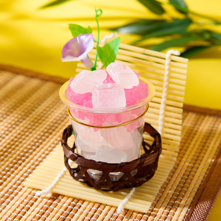 刨冰草莓糖