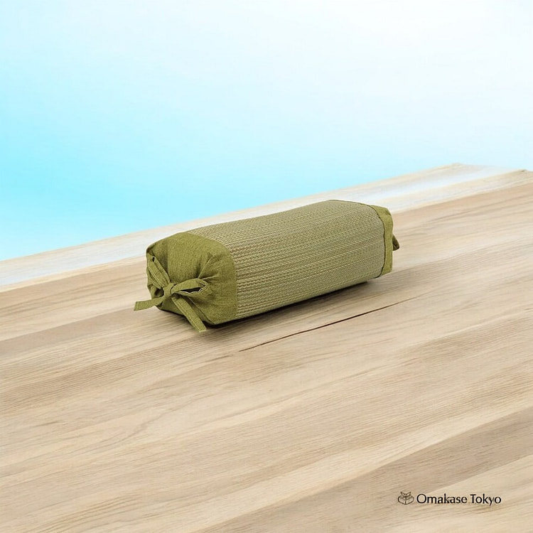 Ikehiko Corner Pillow-Smooth Green