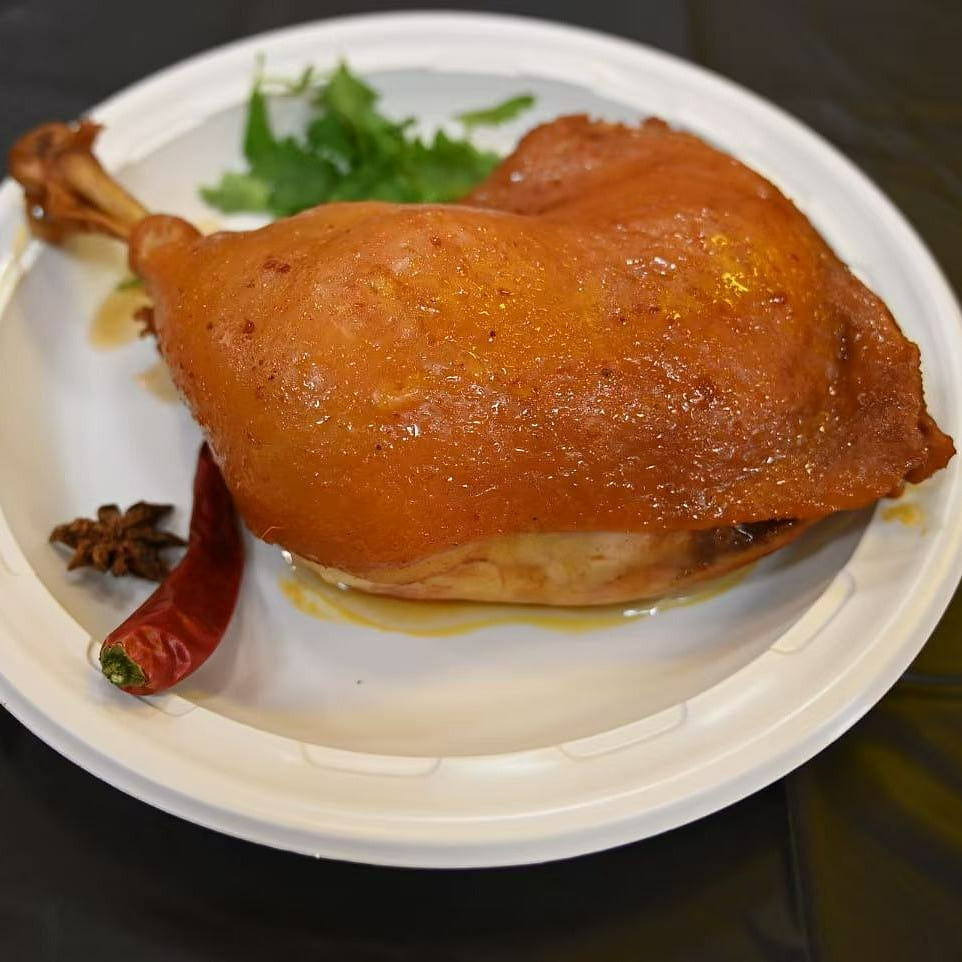 Spicy Braised Chicken Leg 320 g