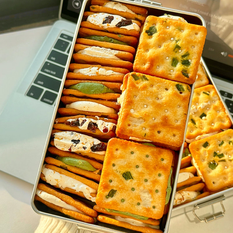Nougat sandwich biscuit mix flavor