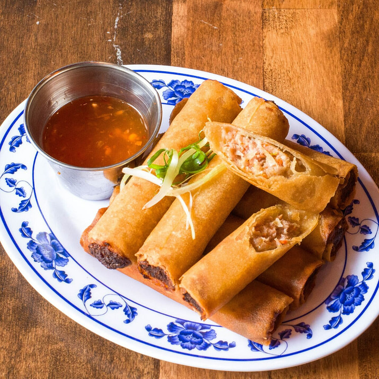 Pork Spring Rolls - Pork Lumpia 6 count