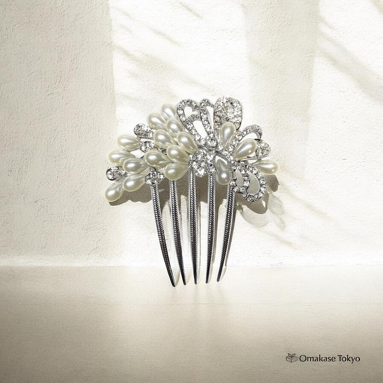 LOARIS 珍珠花朵发饰-银色 181 克