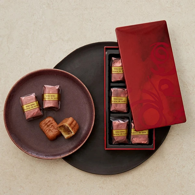 Yoku Moku Marzipan and Milk Chocolate 6 pieces