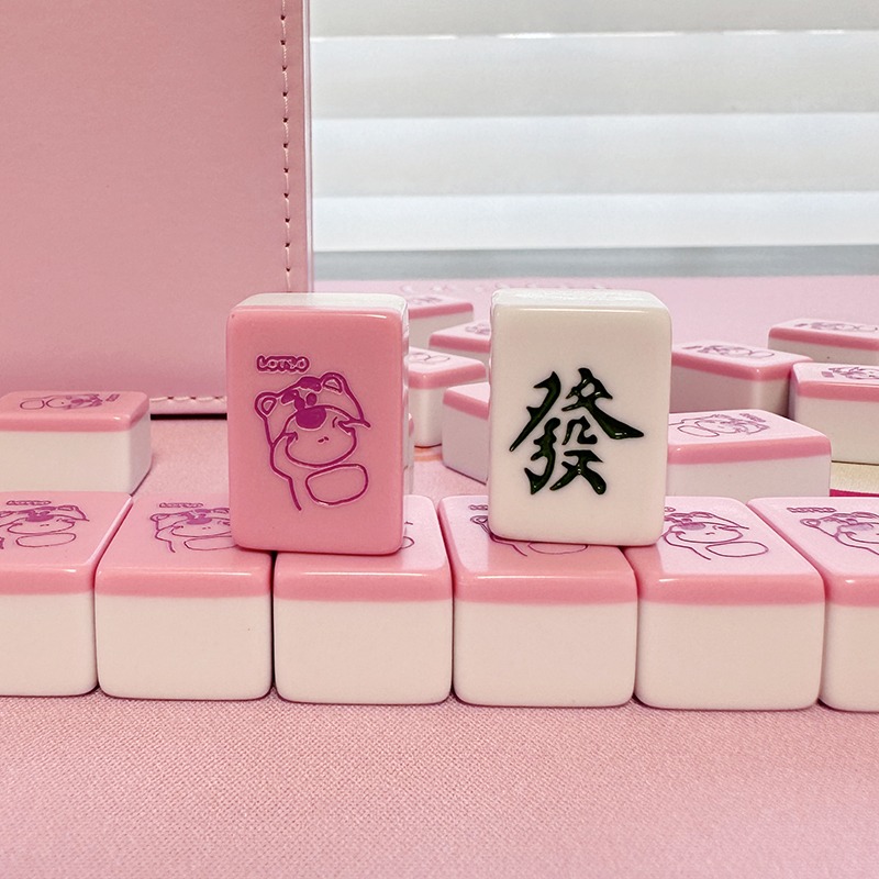 Get Netizen Outdoor Portable Mahjong Set 26mm Strawberry Bear