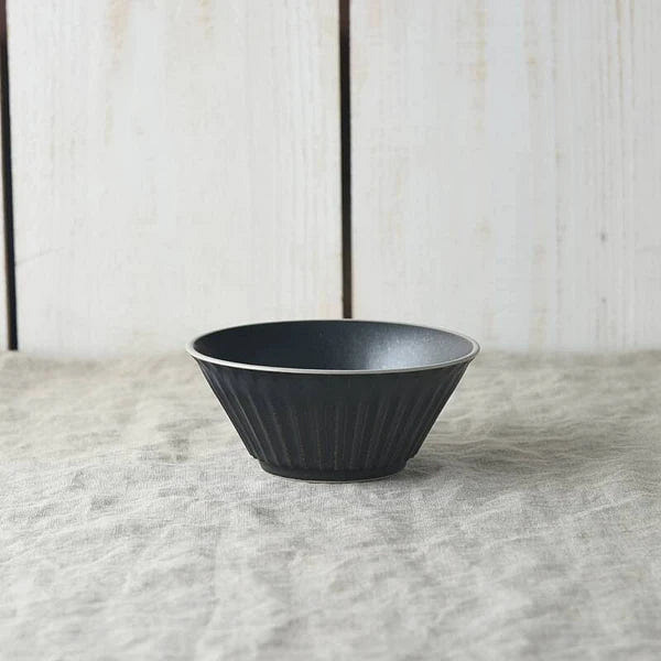 Shush Grace Mino Ware Side Dish Bowl Crystal Black
