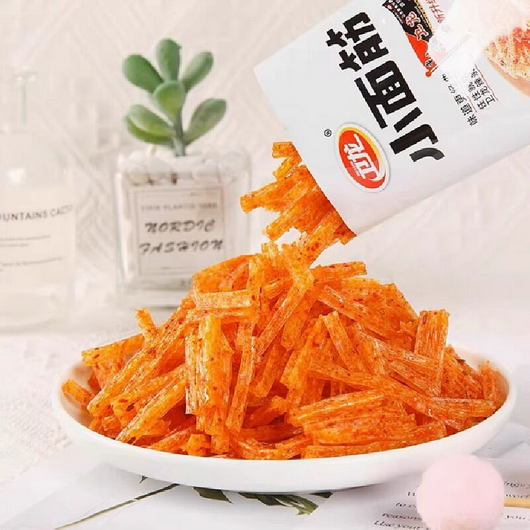 卫龙 小面筋小辣条独立包装休闲食品 25 克