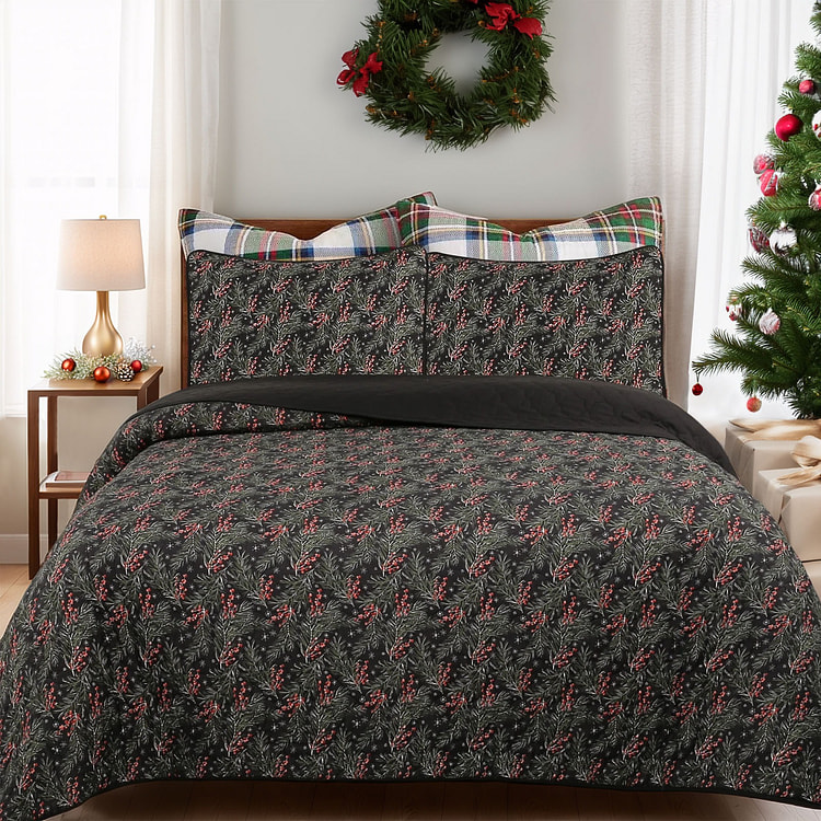Marcielo Queen 圣诞三件套，床上用品，1条被子加2个枕垫，冬青浆果树图案 88" X 92