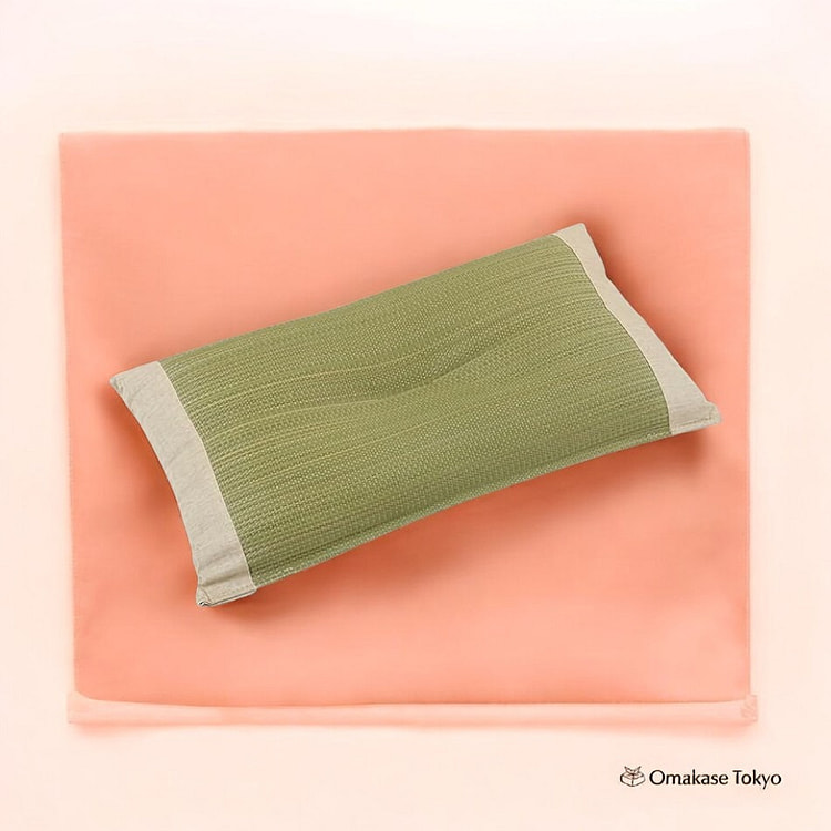 Ikehiko Rush 凹陷扁平枕头 自然色 900 克