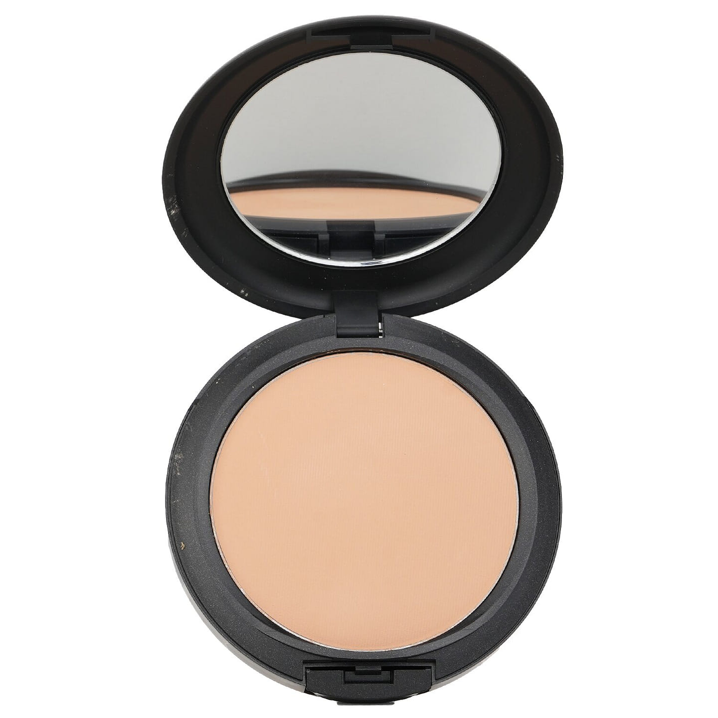 MAC Professional foundation powder – C4.5 15 g