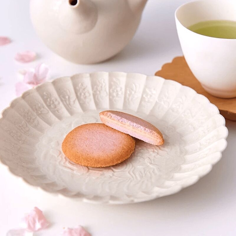 Get YOKU MOKU Sakura White Chocolate Cookies 24pcs 1 box Delivered