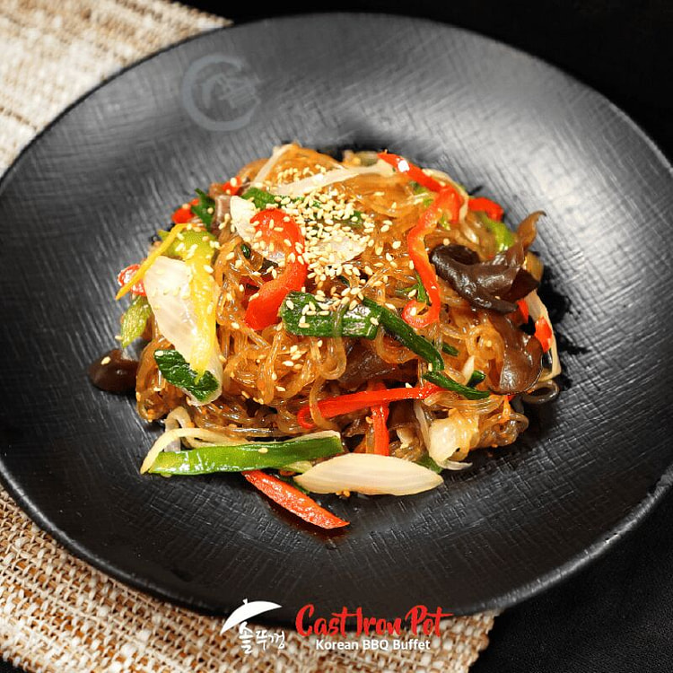 Korean Stir-Fried Glass Noodle - Japchae 300 g