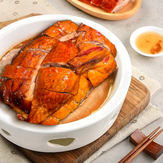 新鮮出爐 六福明爐燒鴨 半隻1.45-1.65lb 1 份