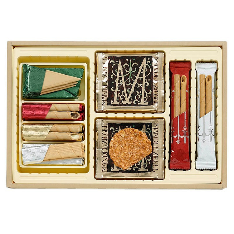 Hon Takasagoya Cookies Gift Box 38 Pieces