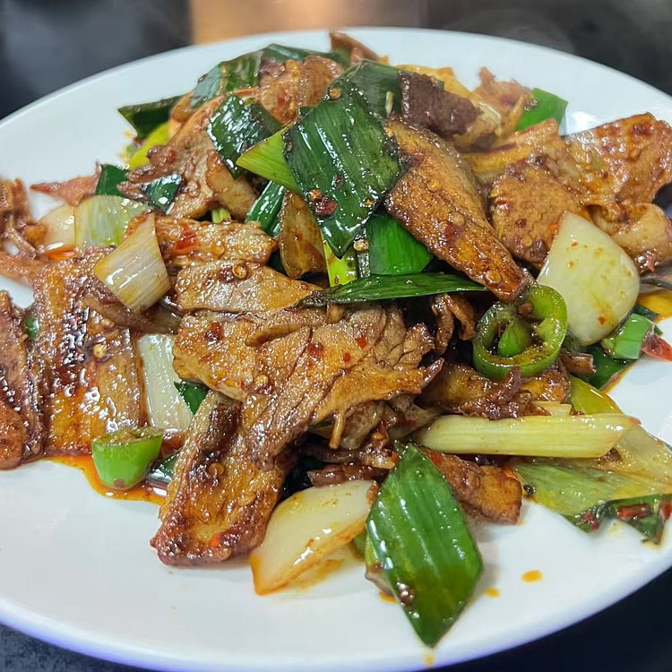 蒜苗回锅肉 约400g