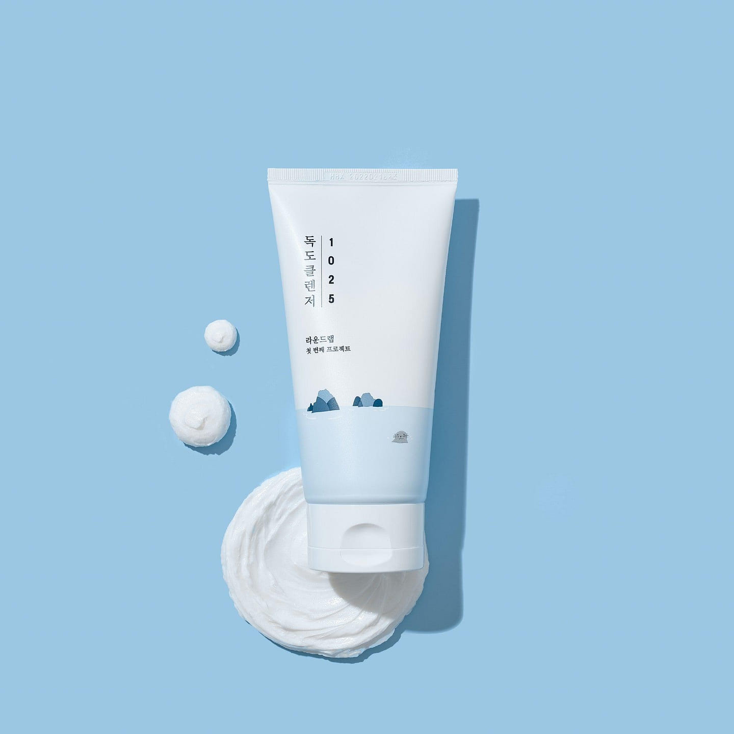 Round Lab 1025 Dokdo Cleanser 220 g