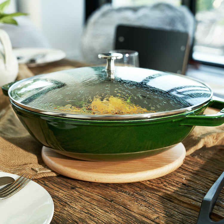STAUB Cast Iron Perfect Pan 4.5-qt / Basil
