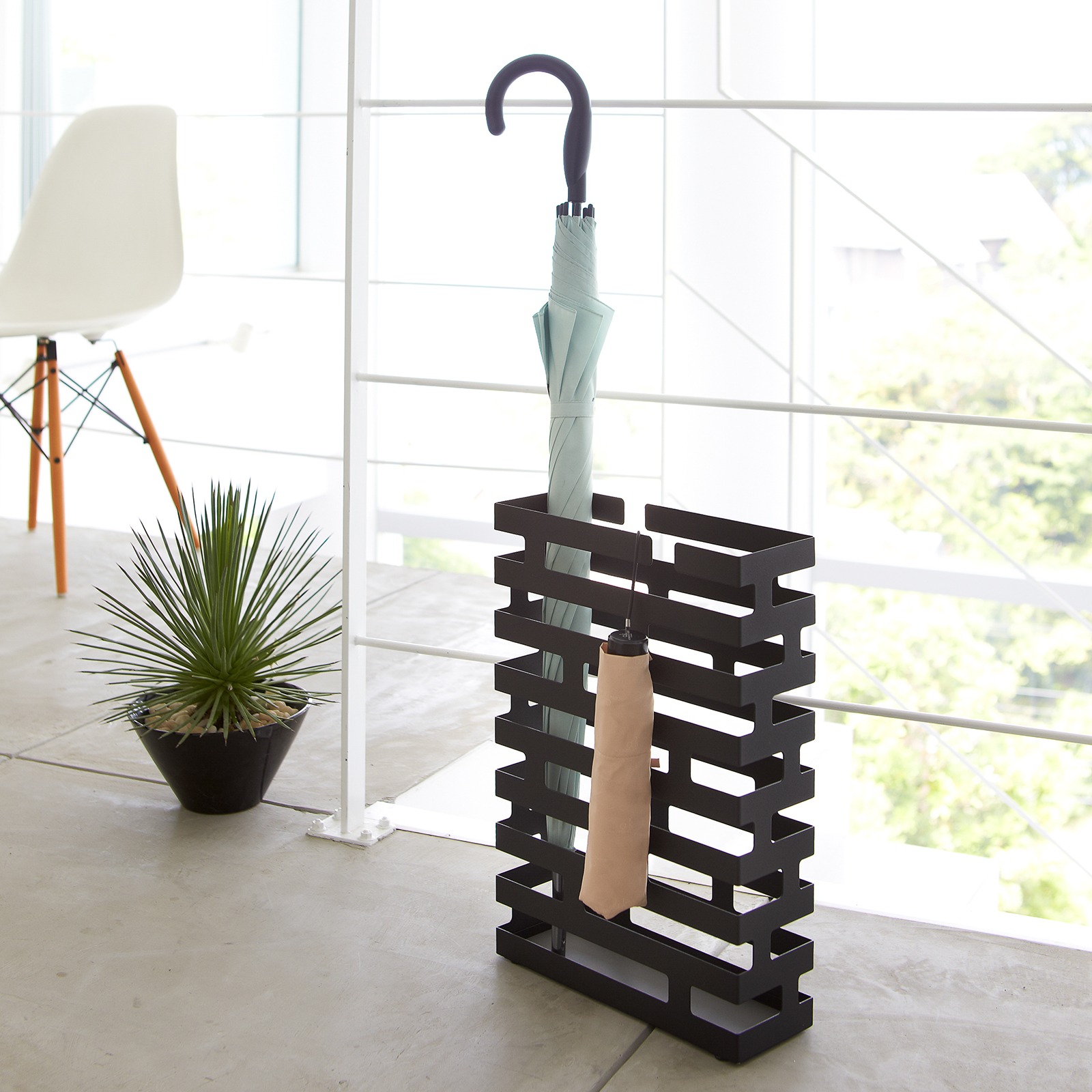 Umbrella Stand - Steel Rectangle / Black 1 ส่วน