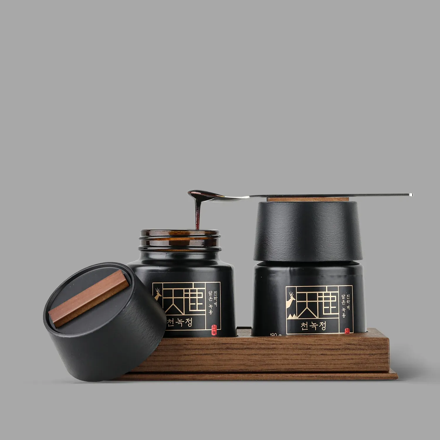 正官庄高丽参红参膏+天鹿红参鹿茸膏1 份- Weee!