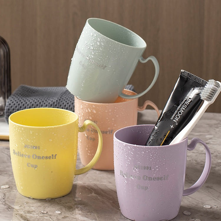 Bathroom Cup 14oz Toothbrush Cup Mouthwash Plastic Cups, Random Sent 1 each