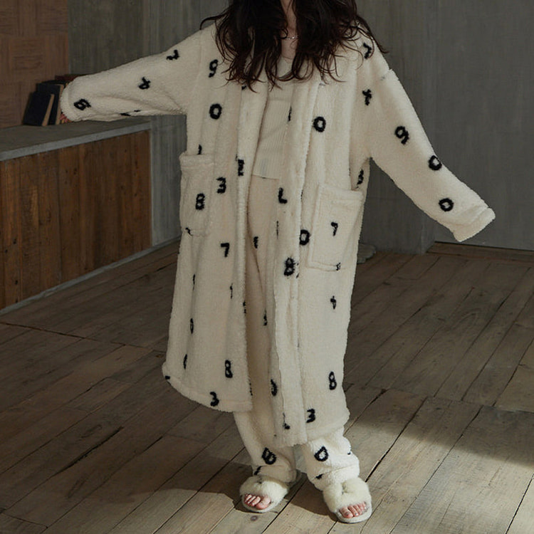 奶油数字睡衣套装居家服 XL码 2000 克