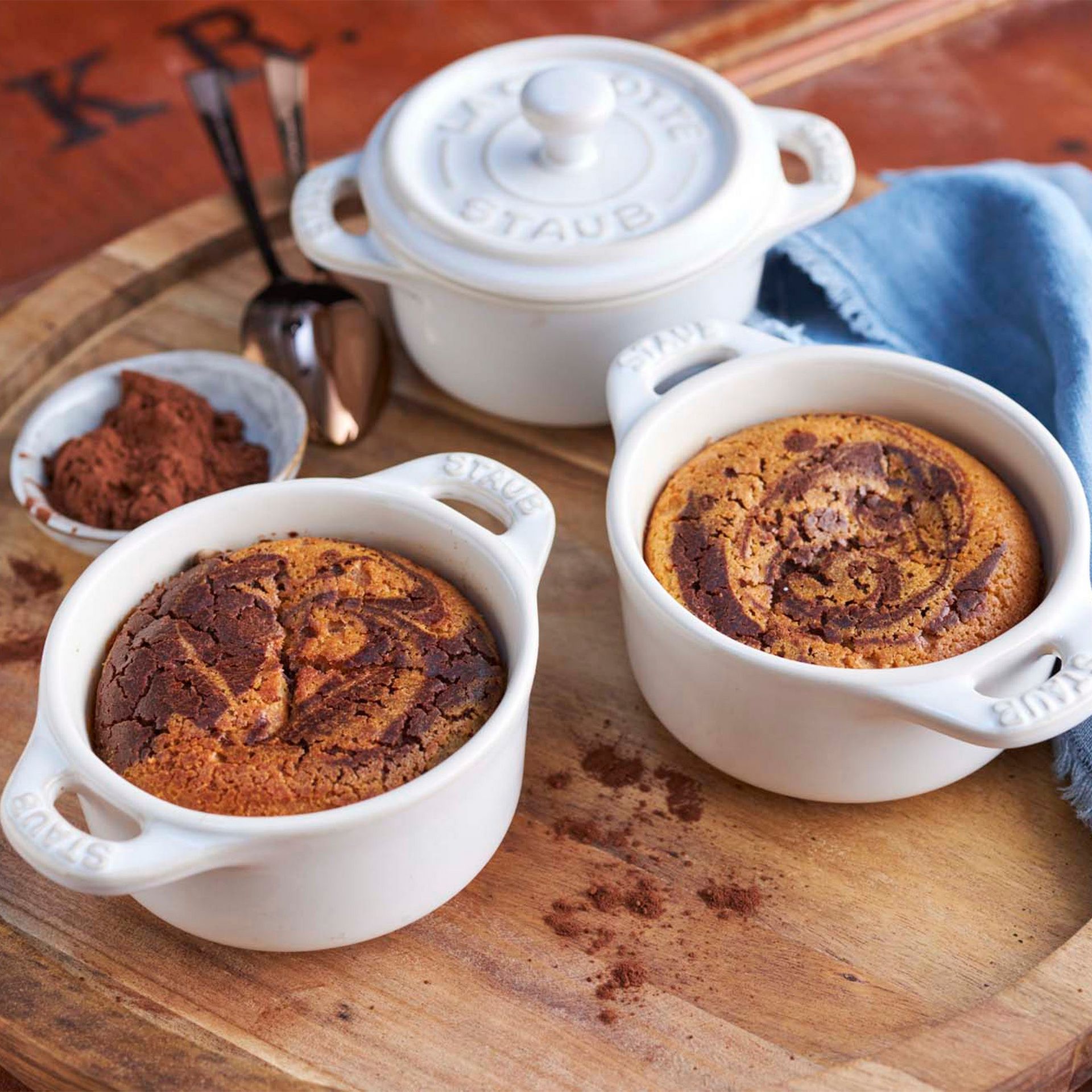 STAUB Ceramic 3-pc Mini Round Cocotte Set 3-pc / White - Weee!