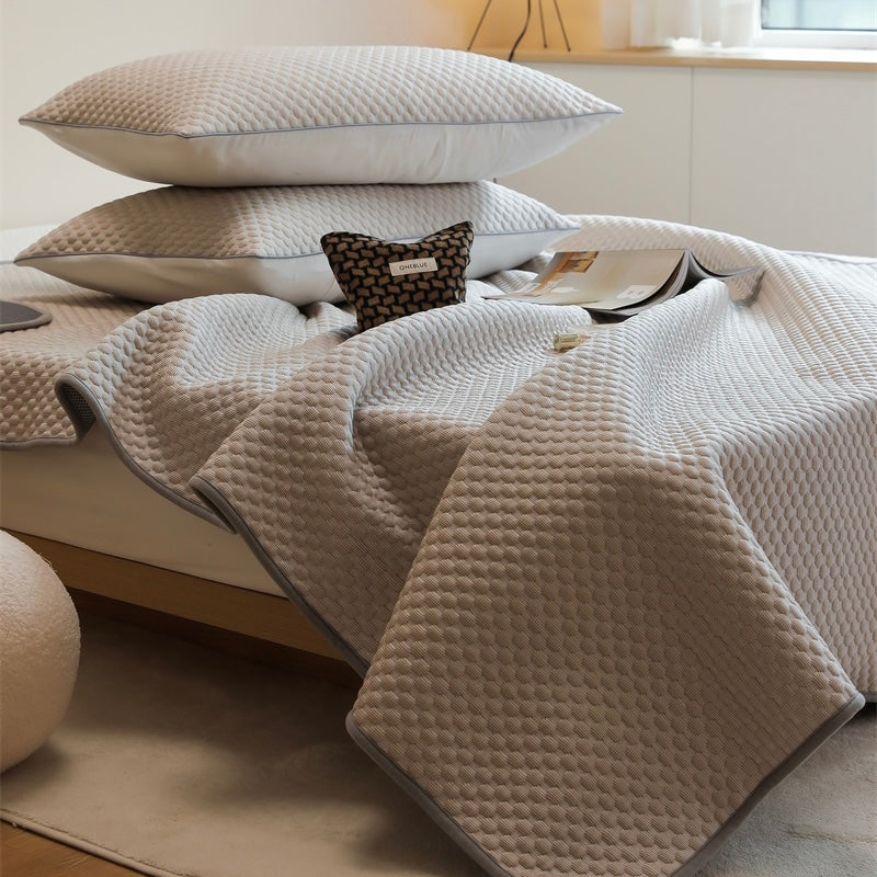 Cool Mat 3Pcs Set(2 pillowcases) Khaki-Queen 2000 g