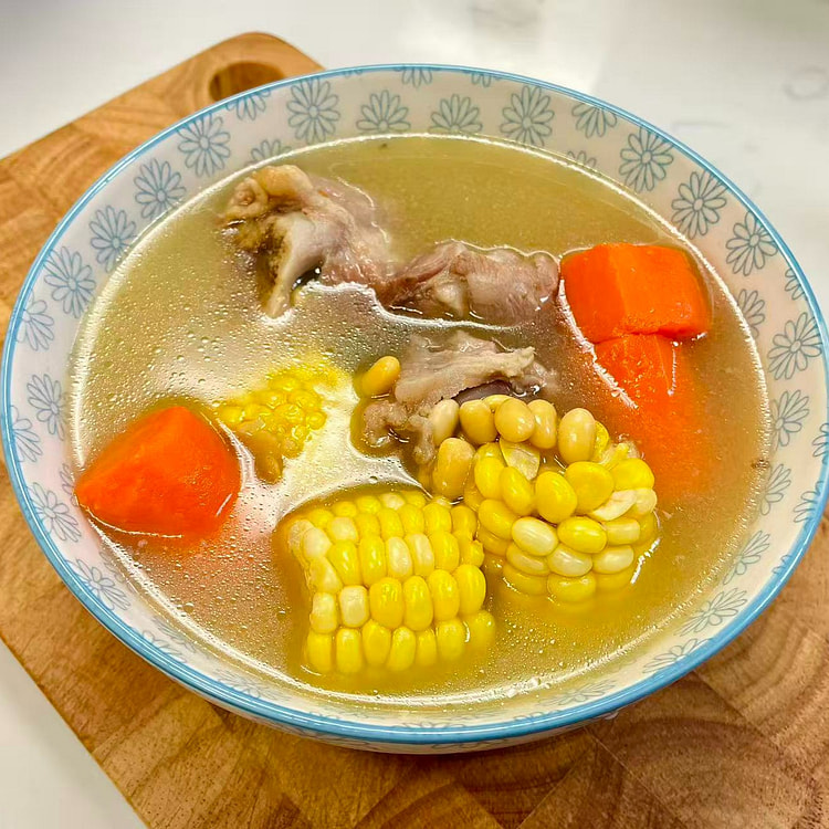 猪骨玉米胡萝卜汤 32oz 1 份