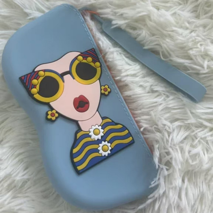 卡通可爱便携式硅胶眼镜袋 天蓝色 1 个