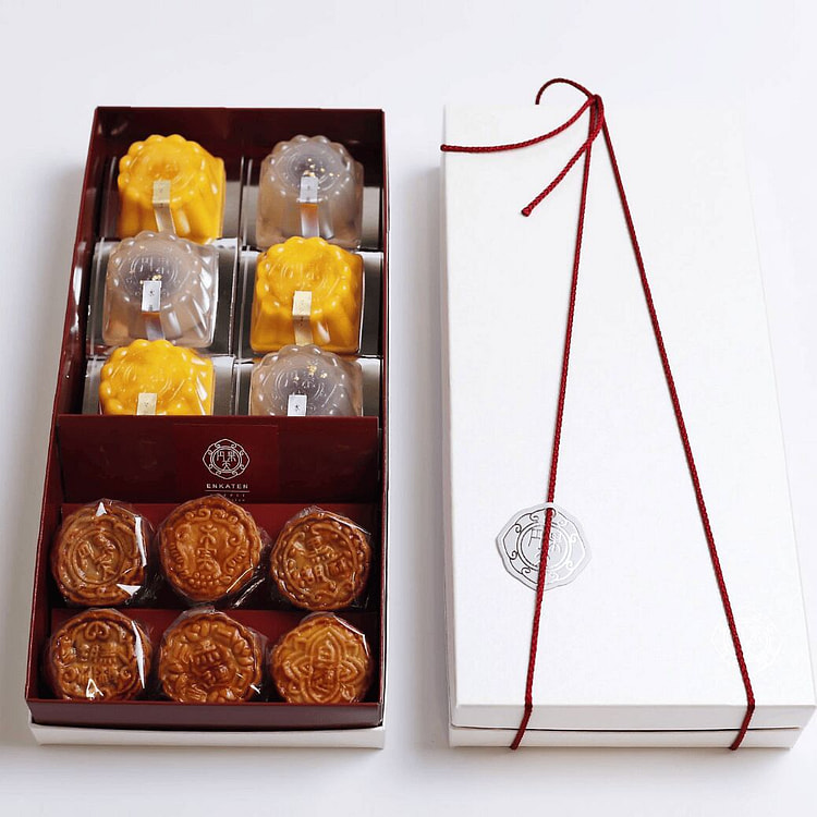 Assortment of ENKATEN and Crystal Mooncakes  12pcs