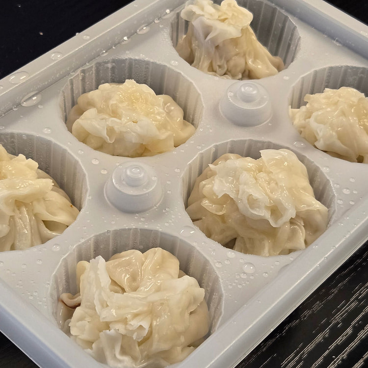 角瓜虾仁烧卖 6pc 花边泛白已熟可选择食用 1 份